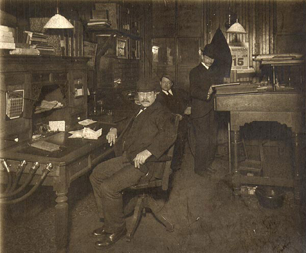 office_1903